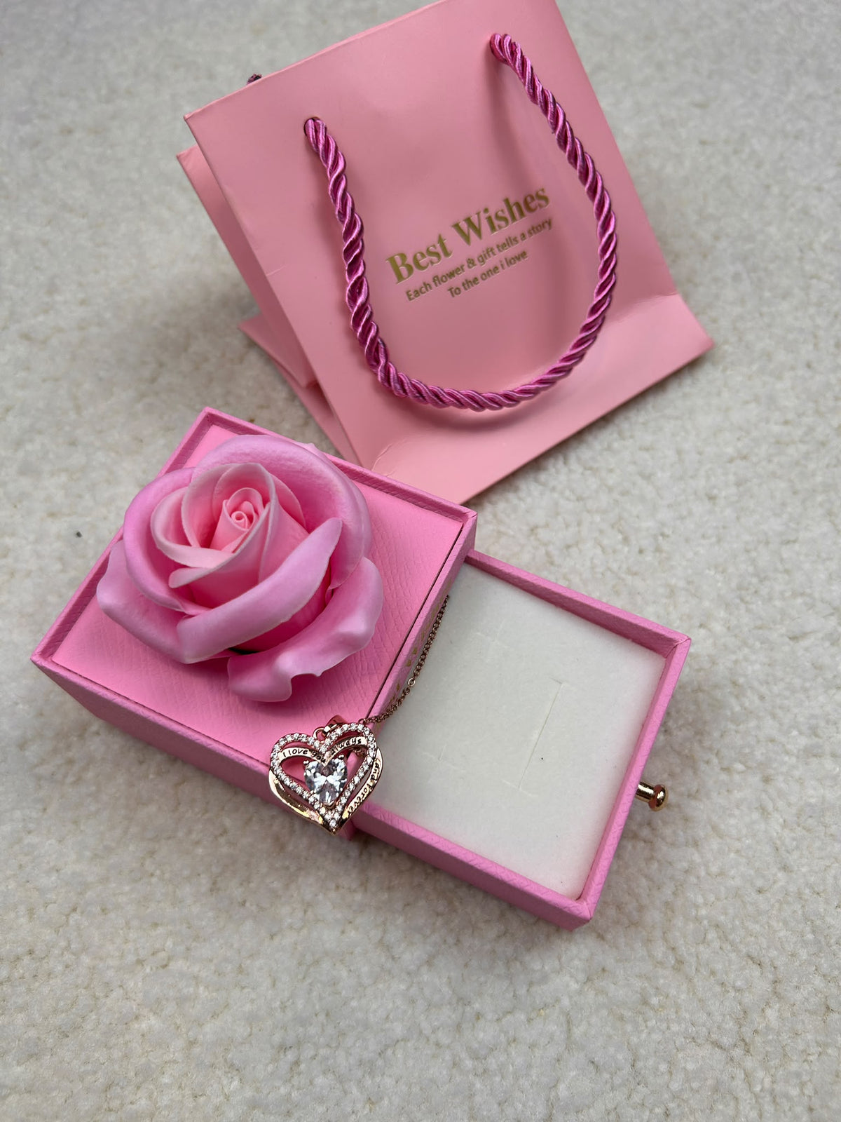 Colar Coração Eterno com Caixa Cor de Rosa de Rosa